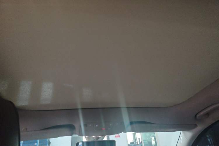 Used Mercedes-Benz E-Class 2019 E 300 L Sport Luxury Edition Headliner
