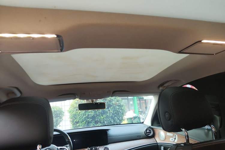 Used Mercedes-Benz E-Class 2019 Restyled E 300 L Sport Luxury Edition Headliner