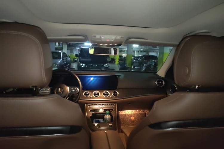 Used Mercedes-Benz E-Class 2019 E 260 L Sport Edition Headliner
