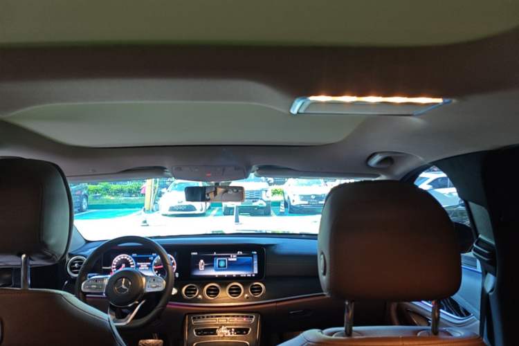 Used Mercedes-Benz E-Class 2019 Restyled E 300 L Sport Luxury Edition Headliner