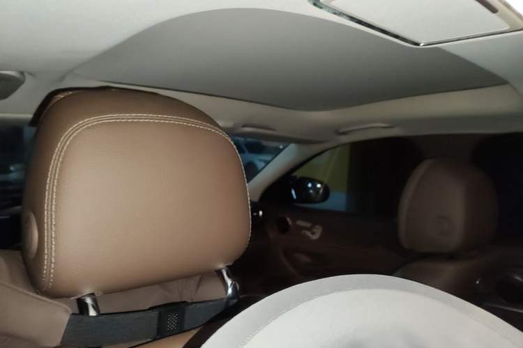 Used Mercedes-Benz E-Class 2019 E 300 L Luxury Model Headliner
