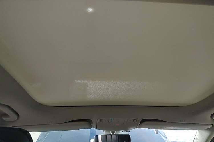 Used Mercedes-Benz E-Class 2019 Restyled E 300 L Sporty and Stylish Edition Headliner