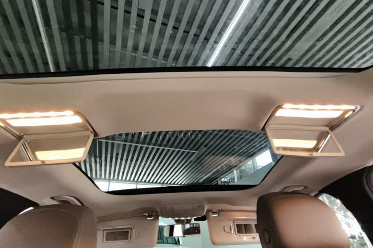 Used Mercedes-Benz E-Class 2019 E 260 L Sport Edition Headliner