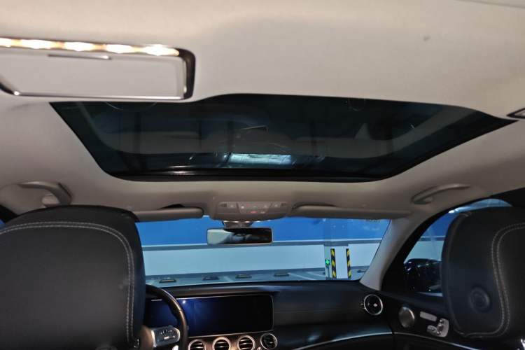 Used Mercedes-Benz E-Class 2019 E 300 L Sporty and Stylish Model Headliner