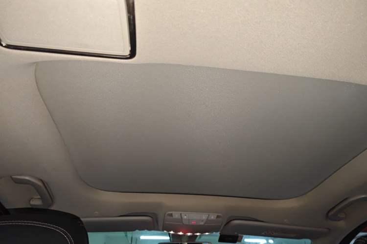 Used Mercedes-Benz E-Class 2019 Facelifted E 300 L Stylish Version Headliner