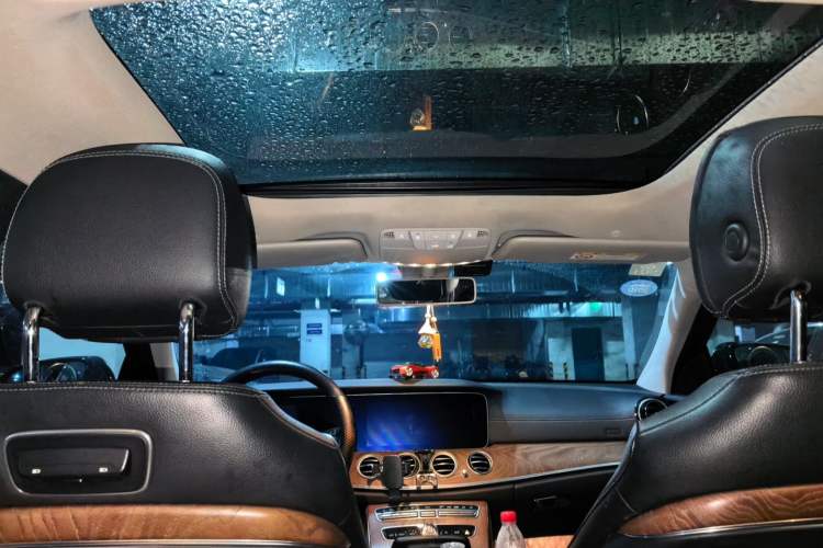 Used Mercedes-Benz E-Class 2019 E 300 L Luxury Model Headliner