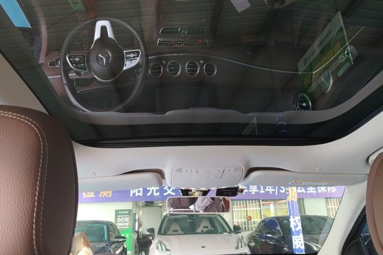 Used Mercedes-Benz E-Class 2019 E 300 L Luxury Model Headliner