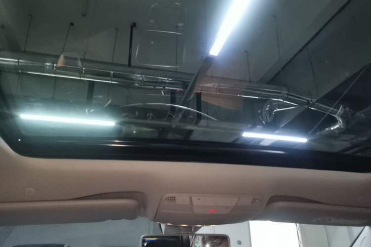 Used Mercedes-Benz E-Class 2019 E 200 L Sport Edition Headliner