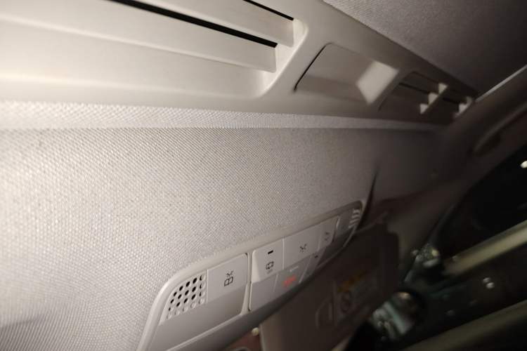 Used Mercedes-Benz E-Class 2019 E 200 L Sport Edition Headliner