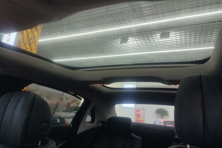 Used Mercedes-Benz E-Class 2019 Restyled E 300 L Luxury Edition Headliner