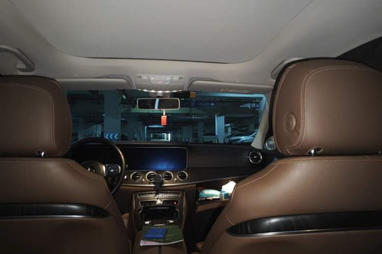 Used Mercedes-Benz E-Class 2019 E 260 L Sport 4MATIC Headliner