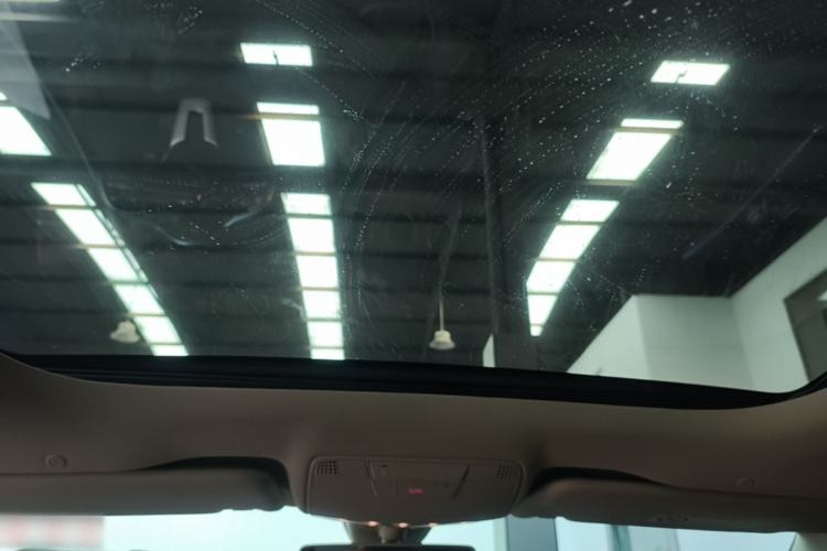 Used Mercedes-Benz E-Class 2019 Facelifted E 300 L Stylish Version Headliner