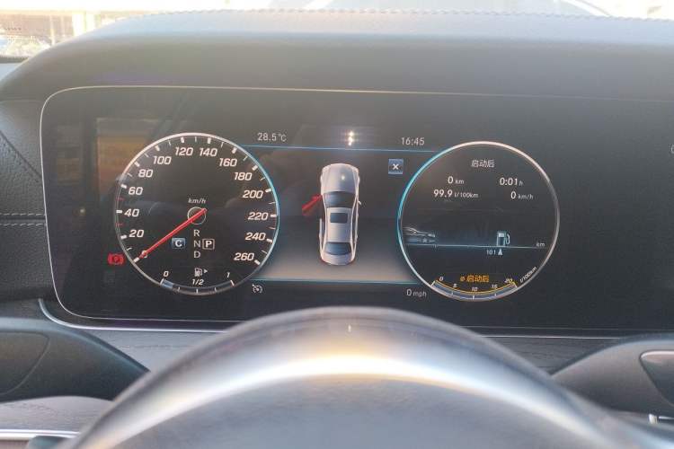 Used Mercedes-Benz E-Class 2019 Restyled E 300 L Sport Luxury Edition Instrument Cluster