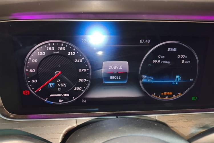 Used Mercedes-Benz E-Class 2019 Restyled E 300 L Sporty and Stylish Edition Instrument Cluster
