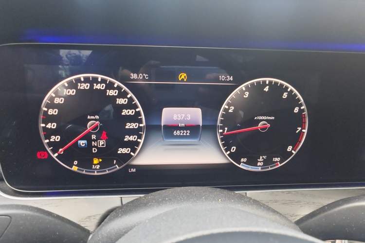Used Mercedes-Benz E-Class 2019 Restyled E 300 L Sporty and Stylish Edition Instrument Cluster