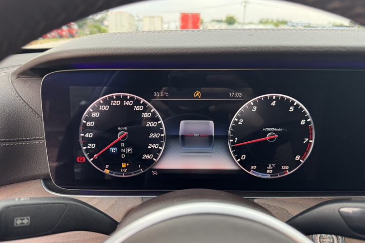 Used Mercedes-Benz E-Class 2019 Restyled E 300 L Luxury Edition Instrument Cluster