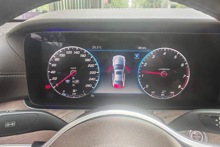 Used Mercedes-Benz E-Class 2019 Facelifted E 300 L Stylish Version Instrument Cluster