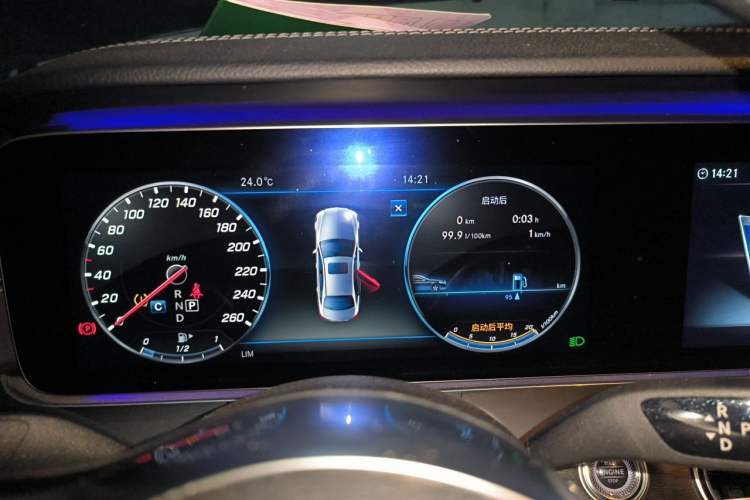 Used Mercedes-Benz E-Class 2019 Restyled E 300 L Sporty and Stylish Edition Instrument Cluster