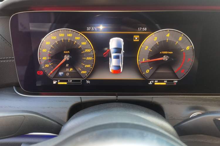 Used Mercedes-Benz E-Class 2019 Restyled E 300 L Sport Luxury Edition Instrument Cluster