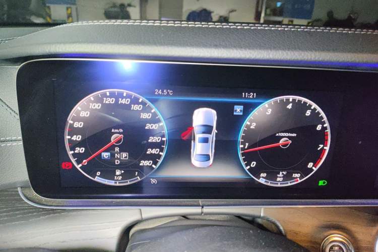 Used Mercedes-Benz E-Class 2019 Restyled E 300 L Sport Luxury Edition Instrument Cluster