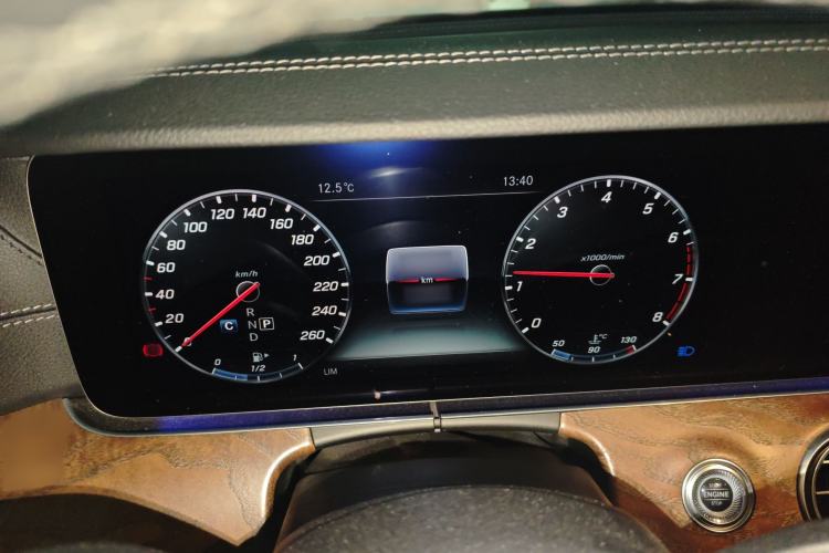 Used Mercedes-Benz E-Class 2019 Facelifted E 300 L Stylish Version Instrument Cluster