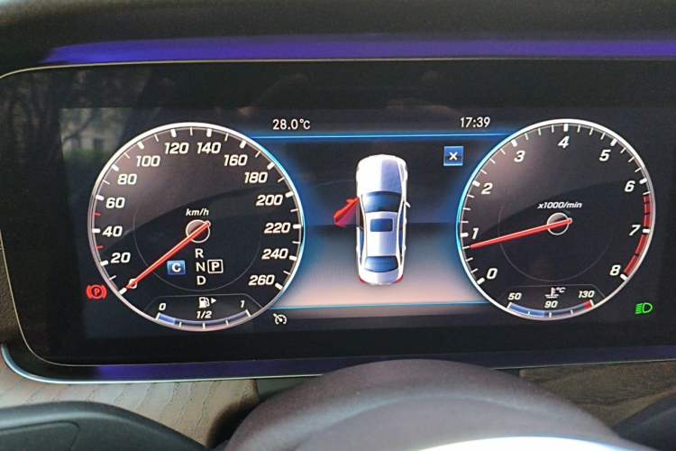Used Mercedes-Benz E-Class 2019 Restyled E 300 L Luxury Edition Instrument Cluster
