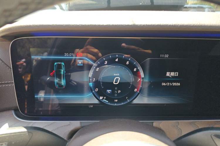 Used Mercedes-Benz E-Class 2019 Facelifted E 300 L Stylish Version Instrument Cluster