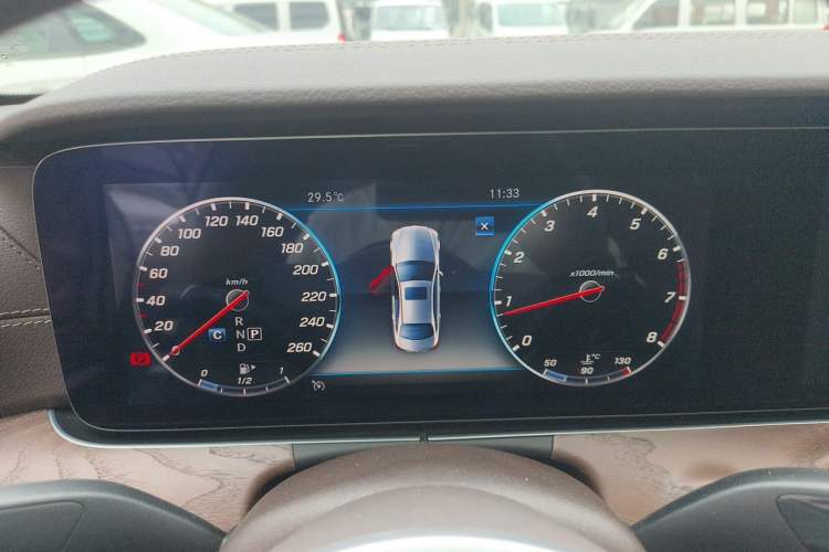 Used Mercedes-Benz E-Class 2019 Restyled E 300 L Luxury Edition Instrument Cluster