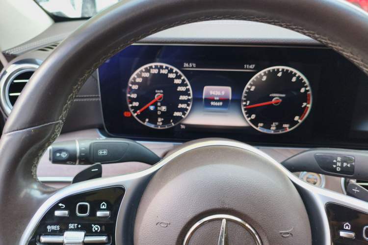 Used Mercedes-Benz E-Class 2019 Facelifted E 300 L Stylish Version Instrument Cluster