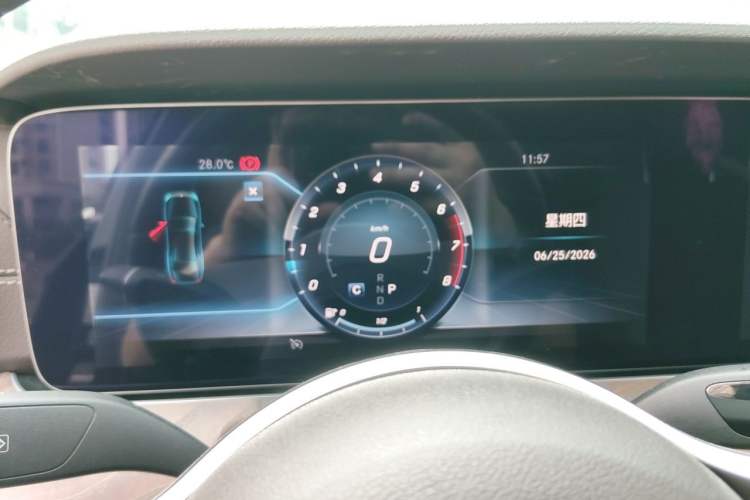 Used Mercedes-Benz E-Class 2019 Restyled E 300 L Luxury Edition Instrument Cluster