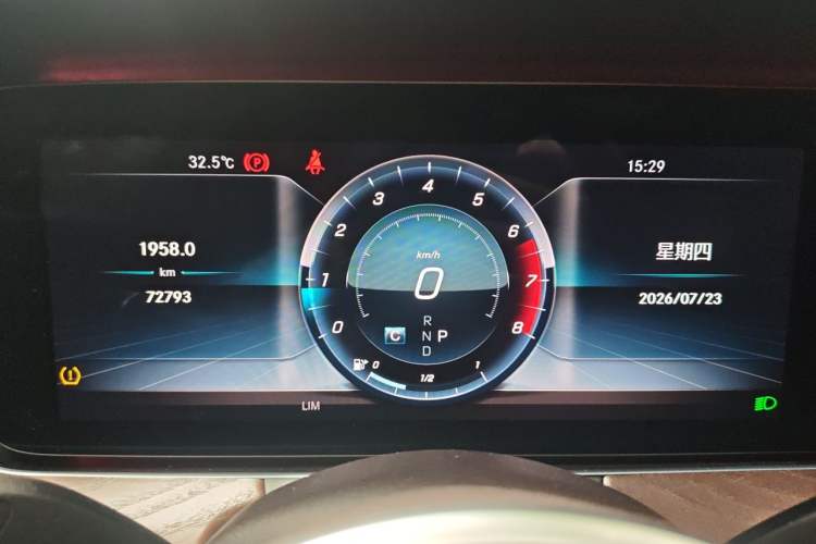 Used Mercedes-Benz E-Class 2019 Restyled E 300 L Luxury Edition Instrument Cluster