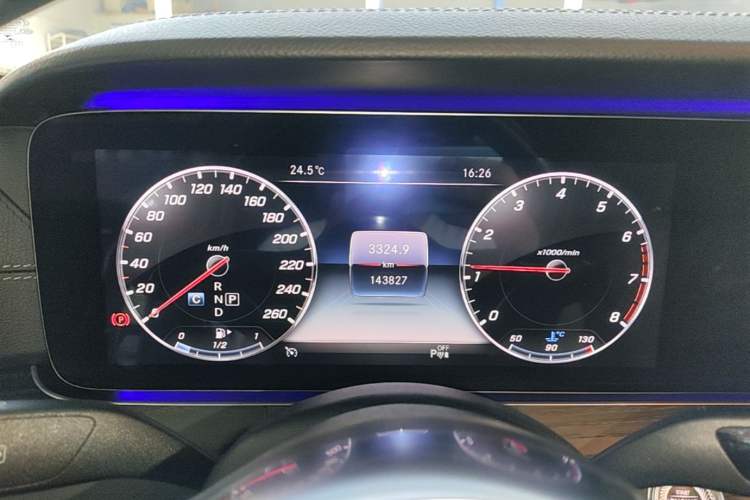 Used Mercedes-Benz E-Class 2019 Restyled E 300 L Sport Luxury Edition Instrument Cluster