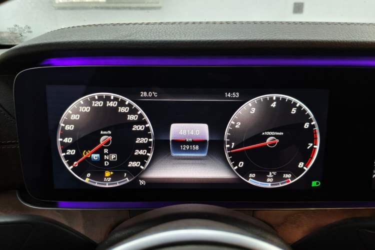 Used Mercedes-Benz E-Class 2019 Facelifted E 300 L Stylish Version Instrument Cluster