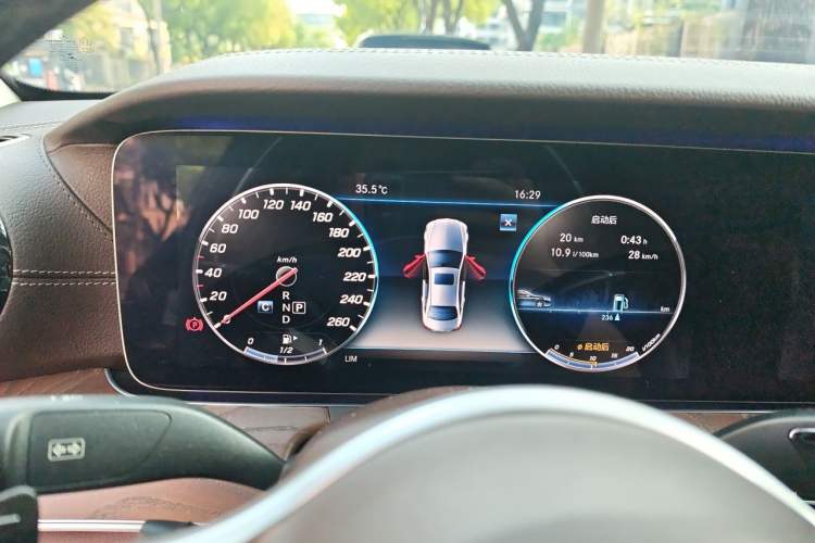 Used Mercedes-Benz E-Class 2019 Facelifted E 300 L Stylish Version Instrument Cluster