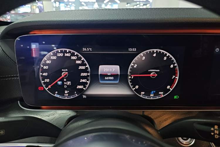 Used Mercedes-Benz E-Class 2019 E 300 L Sport Luxury Edition Instrument Cluster