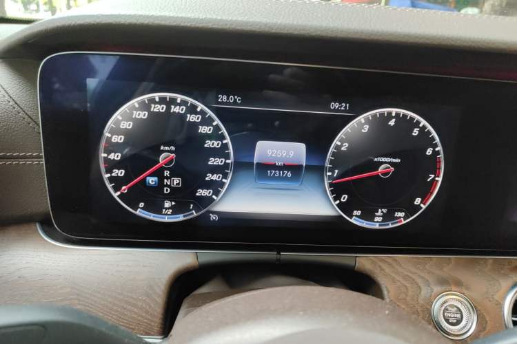 Used Mercedes-Benz E-Class 2019 E 300 L Stylish Model Instrument Cluster