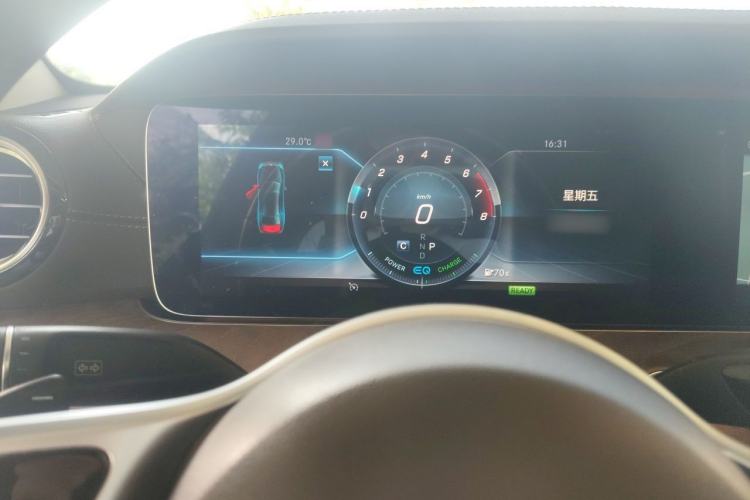 Used Mercedes-Benz E-Class 2019 E 260 L Instrument Cluster
