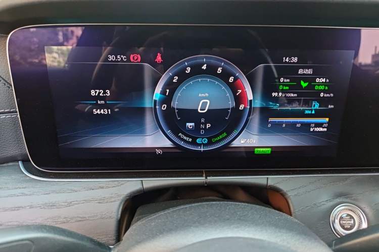 Used Mercedes-Benz E-Class 2019 E 260 L Sport Edition Instrument Cluster