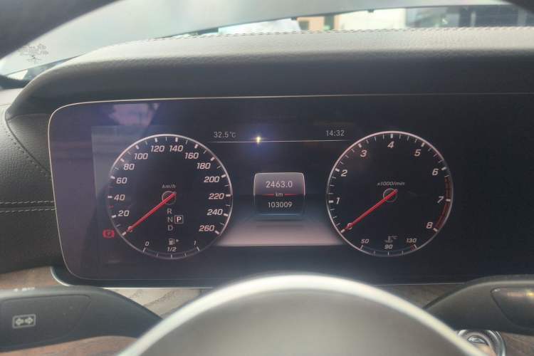Used Mercedes-Benz E-Class 2019 E 300 L Stylish Model Instrument Cluster