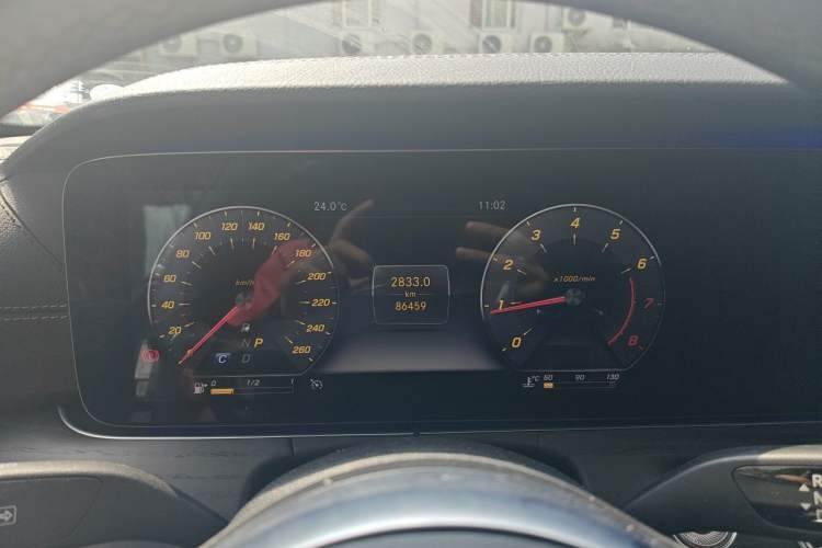 Used Mercedes-Benz E-Class 2019 Restyled E 300 L Sport Luxury Edition Instrument Cluster