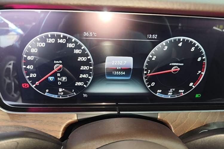 Used Mercedes-Benz E-Class 2019 E 300 L Stylish Model Instrument Cluster