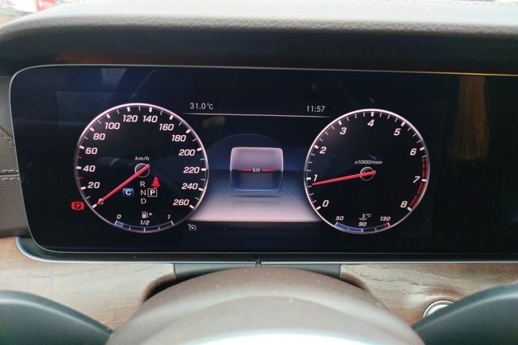 Used Mercedes-Benz E-Class 2019 E 300 L Stylish Model Instrument Cluster