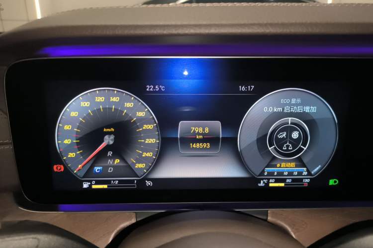 Used Mercedes-Benz E-Class 2019 Restyled E 300 L Luxury Edition Instrument Cluster