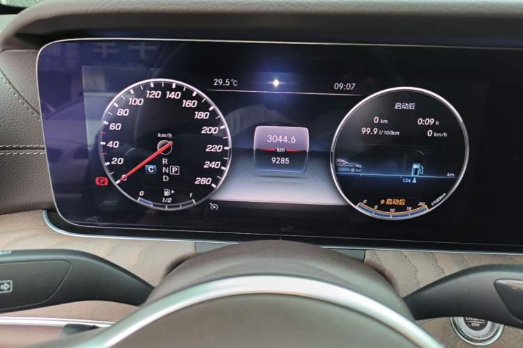 Used Mercedes-Benz E-Class 2019 Restyled E 300 L Luxury Edition Instrument Cluster