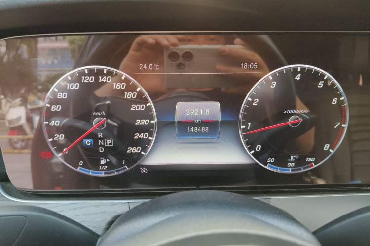 Used Mercedes-Benz E-Class 2019 Restyled E 300 L Sport Luxury Edition Instrument Cluster