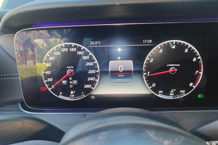 Used Mercedes-Benz E-Class 2019 Restyled E 300 L Sporty and Stylish Edition Instrument Cluster