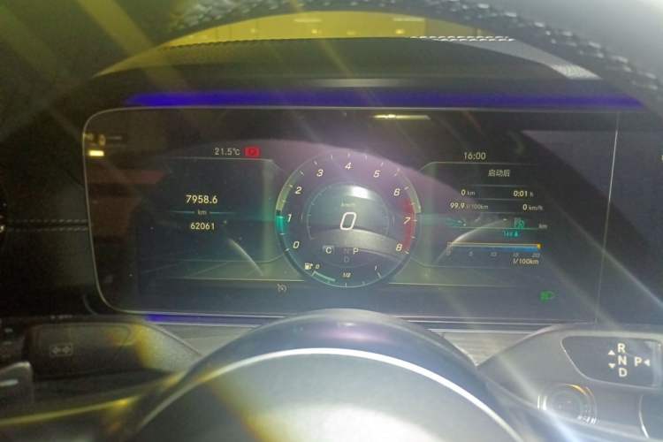 Used Mercedes-Benz E-Class 2019 Restyled E 300 L Sport Luxury Edition Instrument Cluster