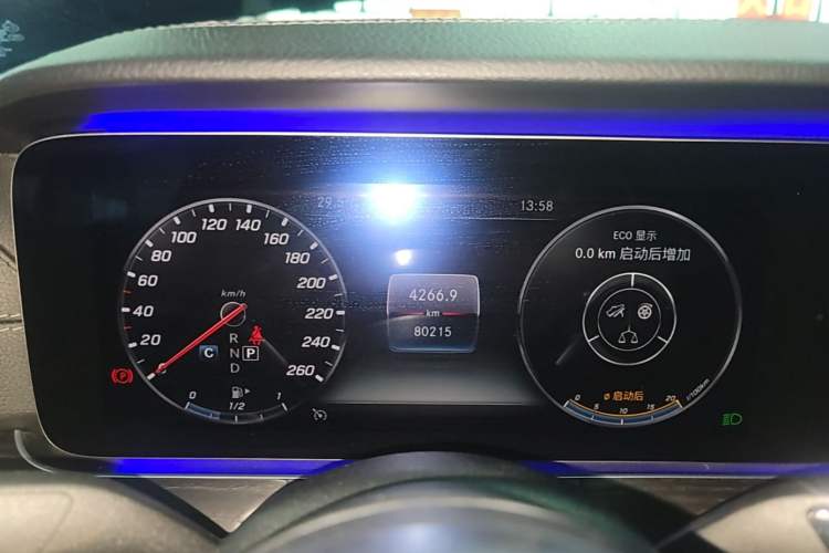 Used Mercedes-Benz E-Class 2019 Restyled E 300 L Sporty and Stylish Edition Instrument Cluster