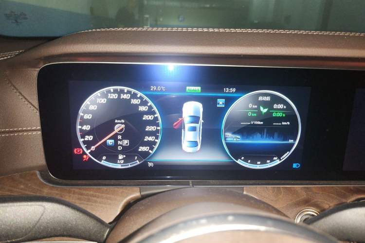 Used Mercedes-Benz E-Class 2019 E 260 L Instrument Cluster