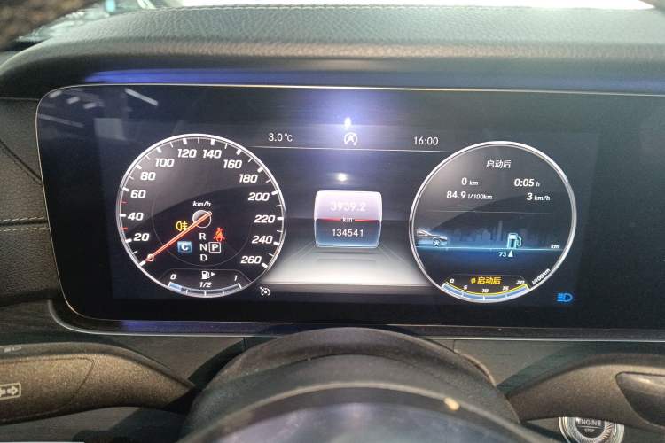 Used Mercedes-Benz E-Class 2019 Restyled E 300 L Sporty and Stylish Edition Instrument Cluster